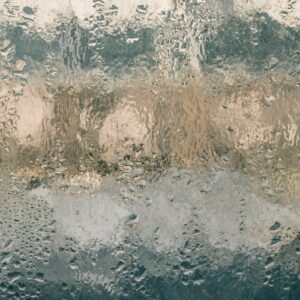 como quitar manchas de humedad en la pared​